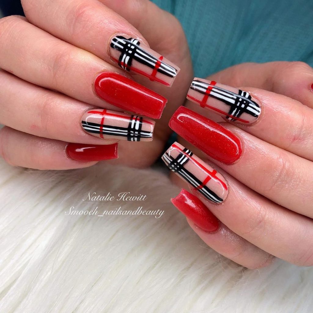 Diseños De uñas Rojas