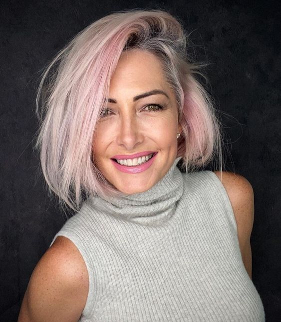 Bob clásico ➤ Corte de pelo Bob para mujeres maduras