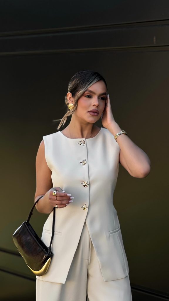 Cómo Vestir Elegante con Poco Dinero